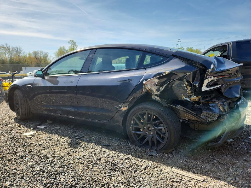 2024 Tesla Model 3 მანქანა იყიდება აუქციონზე, vin: 5YJ3E1EA4RF736170, აუქციონის ნომერი: 49315746