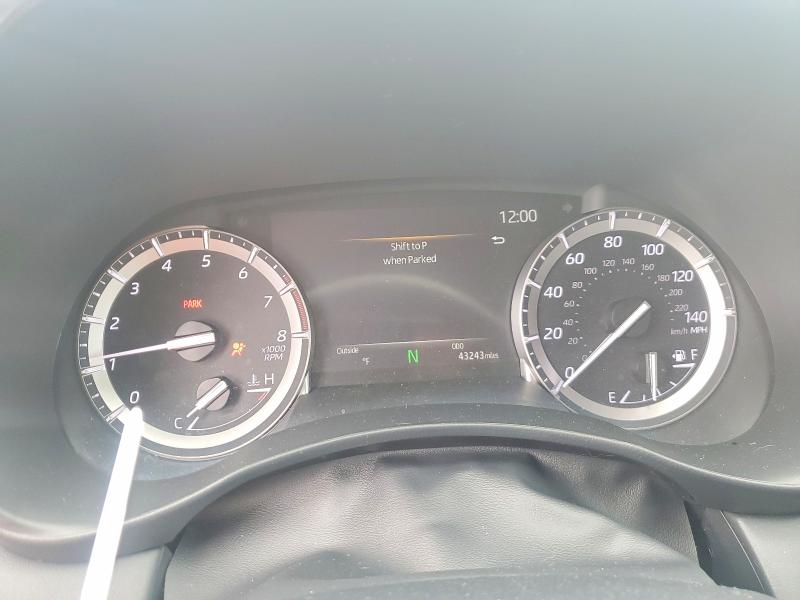 48717486 :رقم المزاد ، 5TDGZRBH6NS239634 vin ، 2022 Toyota Highlander مزاد بيع