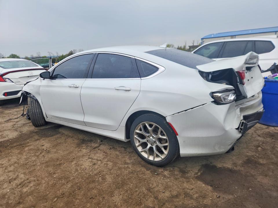 50853106 :رقم المزاد ، 1C3CCCEG9FN589500 vin ، 2015 Chrysler 200 مزاد بيع