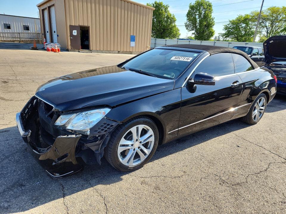 50527516 :رقم المزاد ، WDDKK5GF0BF100955 vin ، 2011 Mercedes-benz E مزاد بيع
