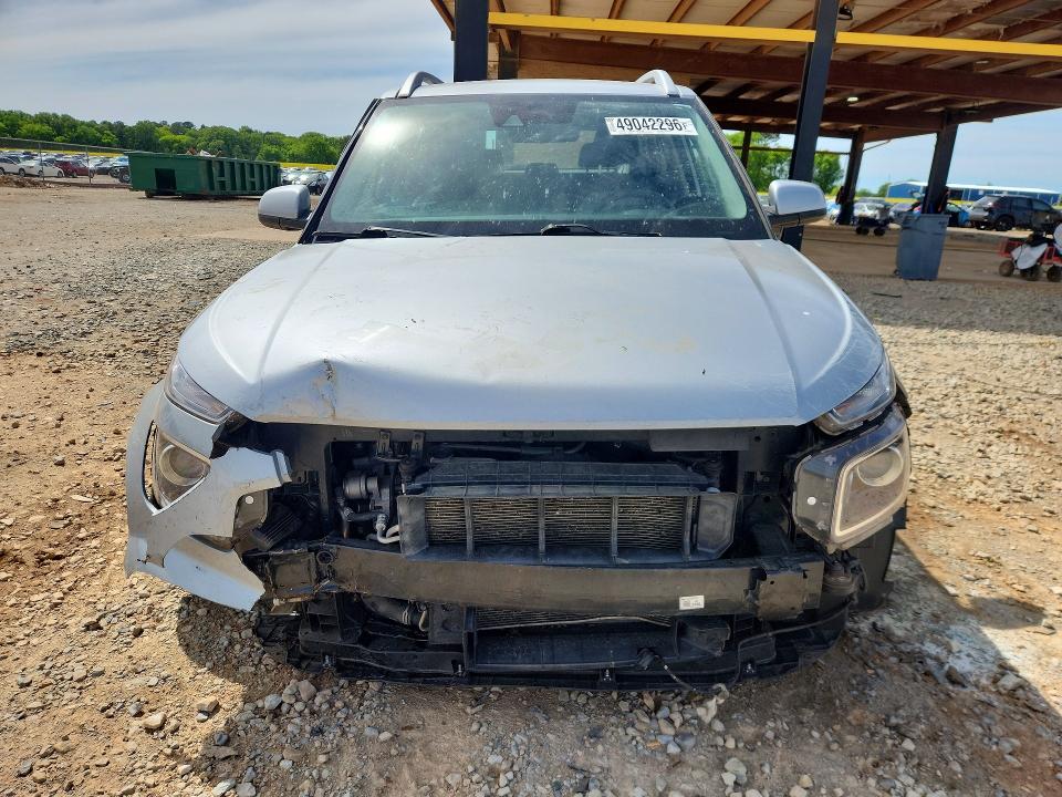 49042296 :رقم المزاد ، KMHRC8A37NU151337 vin ، 2022 Hyundai Venue مزاد بيع