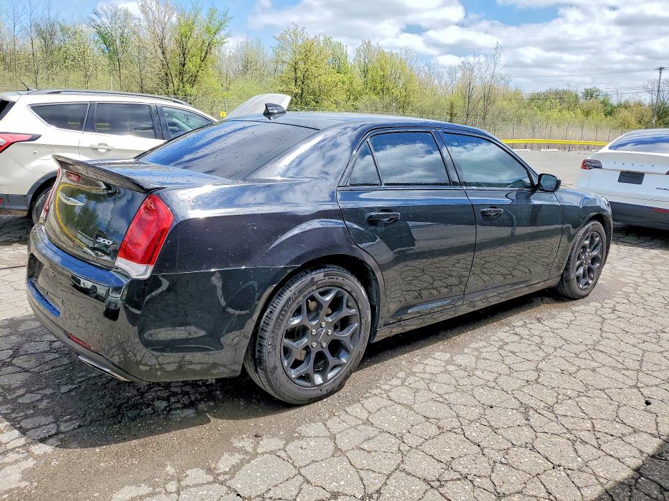 2020 Chrysler 300 მანქანა იყიდება აუქციონზე, vin: 2C3CCAGG7LH124476, აუქციონის ნომერი: 51669496