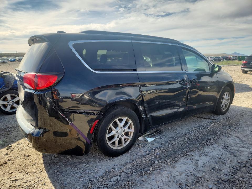 47175346 :رقم المزاد ، 2C4RC1DG0LR256967 vin ، 2020 Chrysler Voyager مزاد بيع