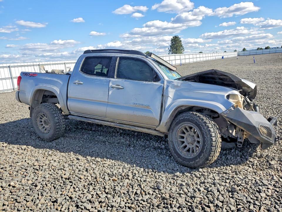 Продаж на аукціоні авто 2016 Toyota Tacoma, vin: 3TMCZ5AN7GM027729, номер лоту: 51317986