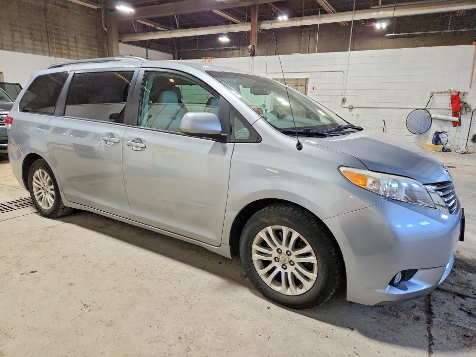 Aukcja sprzedaży 2012 Toyota Sienna, vin: 5TDYK3DC0CS272889, numer aukcji: 51757086