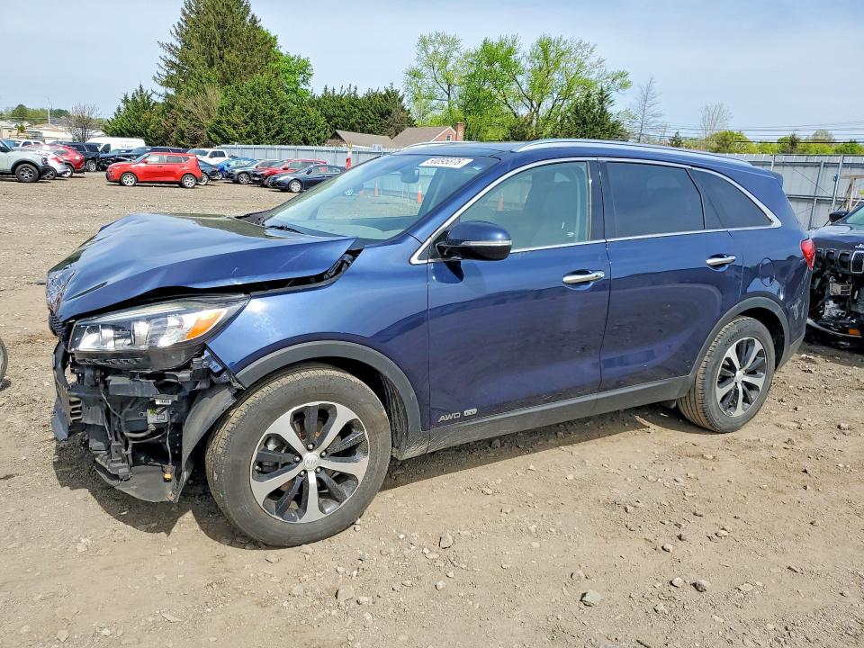 2016 Kia Sorento მანქანა იყიდება აუქციონზე, vin: 5XYPHDA52GG151922, აუქციონის ნომერი: 50095876