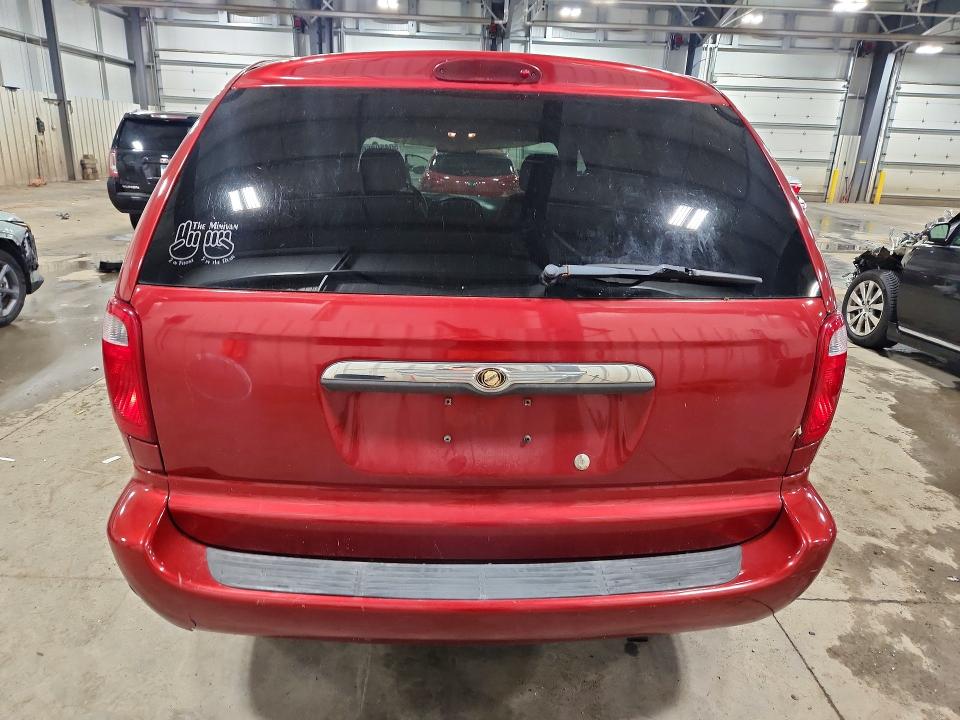 50450856 :رقم المزاد ، 1A4GJ45R17B180415 vin ، 2007 Chrysler Town & Country مزاد بيع