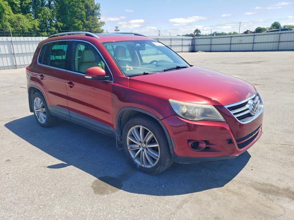 Продаж на аукціоні авто 2011 Volkswagen Tiguan, vin: WVGAV7AX2BW000832, номер лоту: 51419826