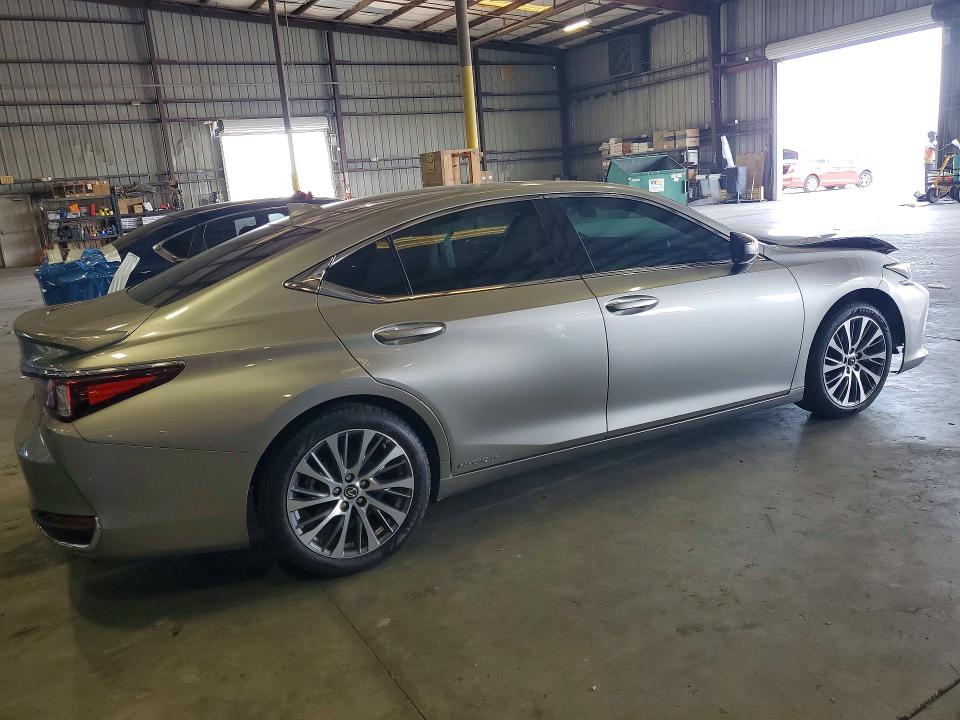 50431286 :رقم المزاد ، 58AB21B14KU002428 vin ، 2019 Lexus Es مزاد بيع