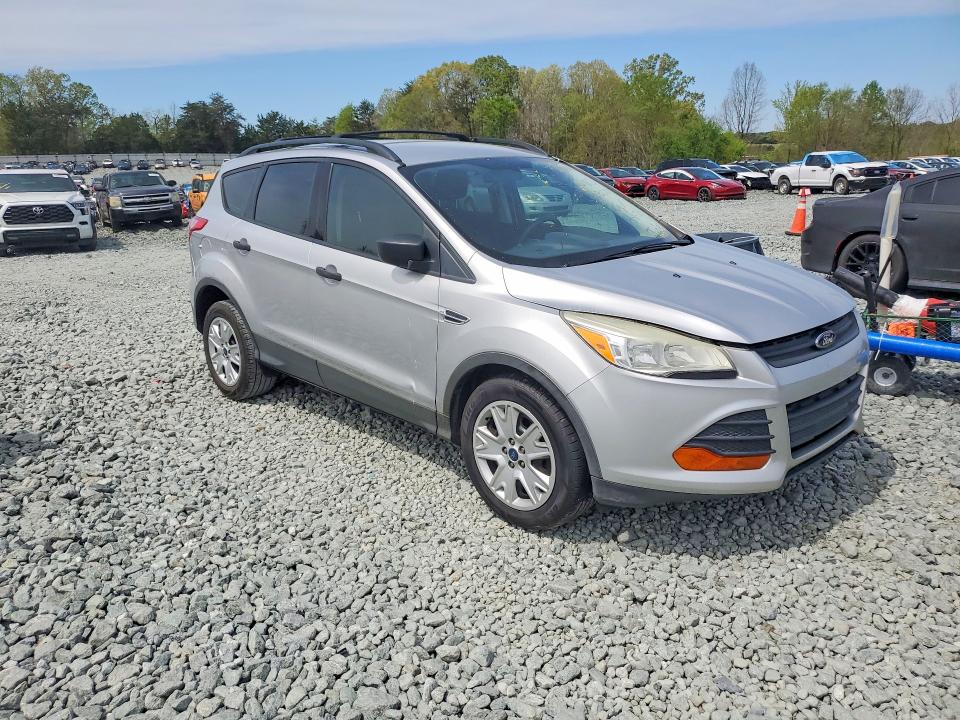 2013 Ford Escape მანქანა იყიდება აუქციონზე, vin: 1FMCU0F74DUB12770, აუქციონის ნომერი: 48849706