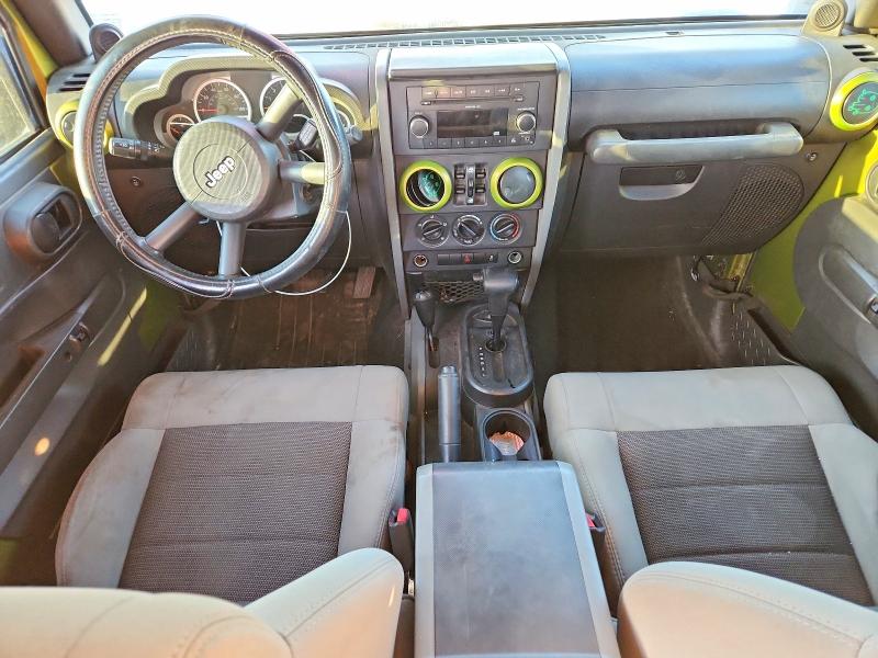 50608706 :رقم المزاد ، 1J4BA3H13AL202040 vin ، 2010 Jeep Wrangler Unlimited مزاد بيع