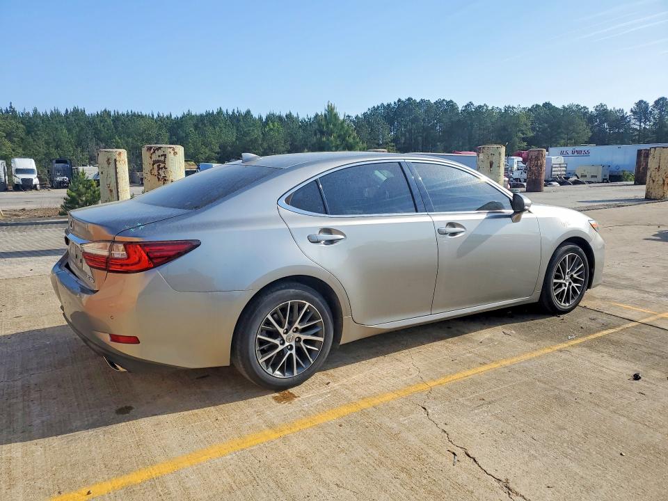 48224136 :رقم المزاد ، 58ABK1GGXHU053440 vin ، 2017 Lexus Es 350 مزاد بيع
