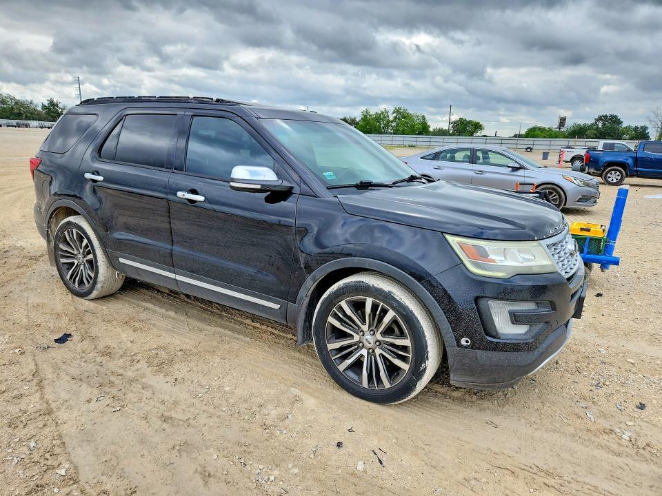 50936136 :رقم المزاد ، 1FM5K8HTXHGC04901 vin ، 2017 Ford Explorer مزاد بيع