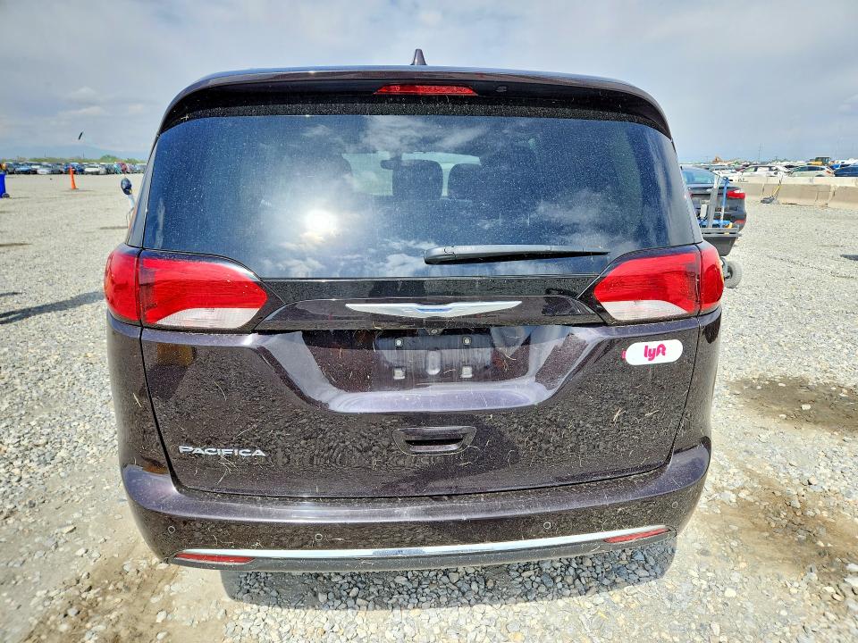 51212246 :رقم المزاد ، 2C4RC1BG5JR123458 vin ، 2018 Chrysler Pacifica مزاد بيع