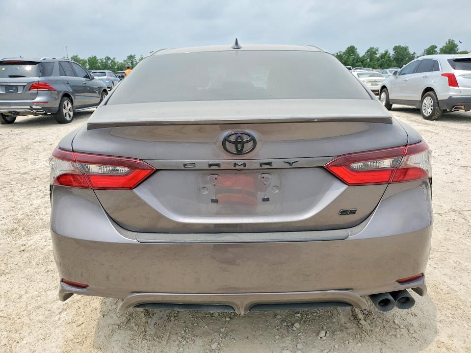 51213136 :رقم المزاد ، 4T1G11AK3RU892215 vin ، 2024 Toyota Camry مزاد بيع