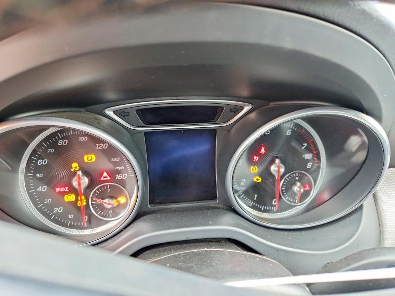 48615786 :رقم المزاد ، WDCTG4EB5JJ437377 vin ، 2018 Mercedes-benz Gla مزاد بيع