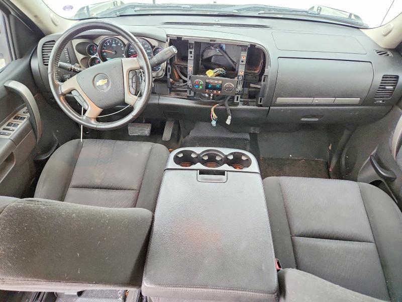 50261656 :رقم المزاد ، 3GCPKSE37BG308353 vin ، 2011 Chevrolet Silverado مزاد بيع