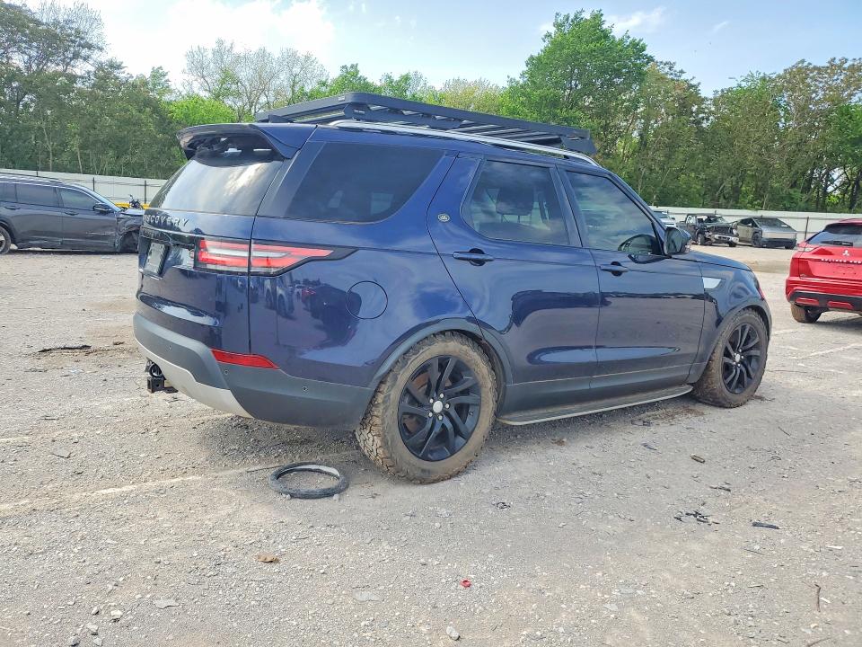 49769986 :رقم المزاد ، SALRRBBV1HA043181 vin ، 2017 Land Rover Discovery مزاد بيع