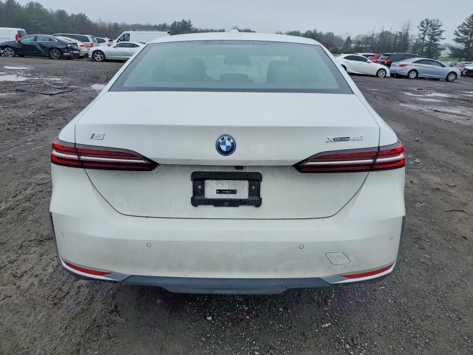 2025 Bmw I5 მანქანა იყიდება აუქციონზე, vin: WBY13HG0XSCS24103, აუქციონის ნომერი: 48138996