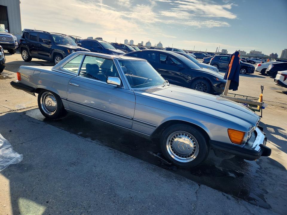 1984 Mercedes-benz 380 მანქანა იყიდება აუქციონზე, vin: WDBBA45A6EA004455, აუქციონის ნომერი: 49143846