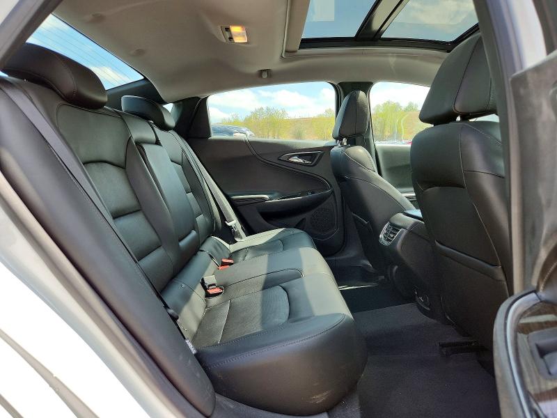 50817336 :رقم المزاد ، 1G1ZH5SX3HF259302 vin ، 2017 Chevrolet Malibu مزاد بيع
