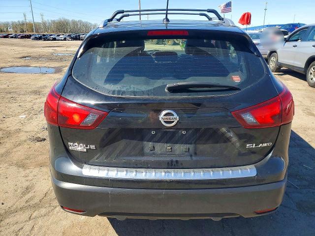 50268396 :رقم المزاد ، JN1BJ1CR7HW128463 vin ، 2017 Nissan Rogue Sport مزاد بيع