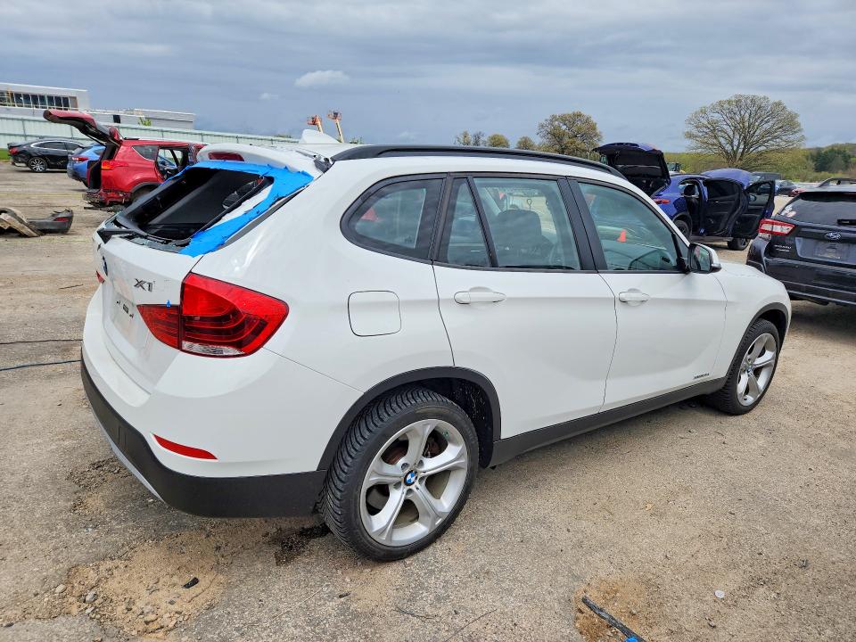 Продажа на аукционе авто 2015 Bmw X1, vin: WBAVM5C56FVV93953, номер лота: 50696976