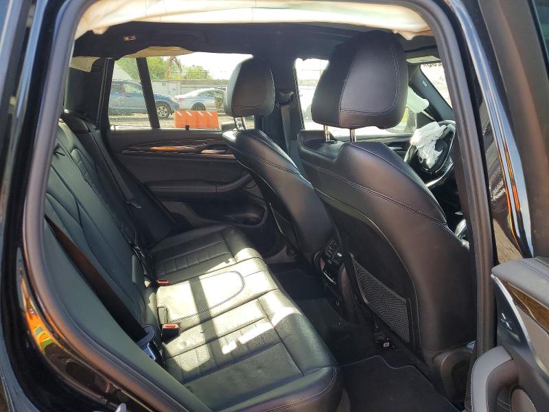 51253266 :رقم المزاد ، 5UXTS3C51J0Z02432 vin ، 2018 Bmw X3 مزاد بيع