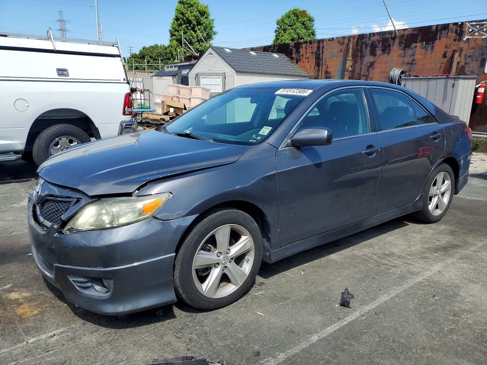 Aukcja sprzedaży 2011 Toyota Camry, vin: 4T1BF3EK7BU648221, numer aukcji: 51512306