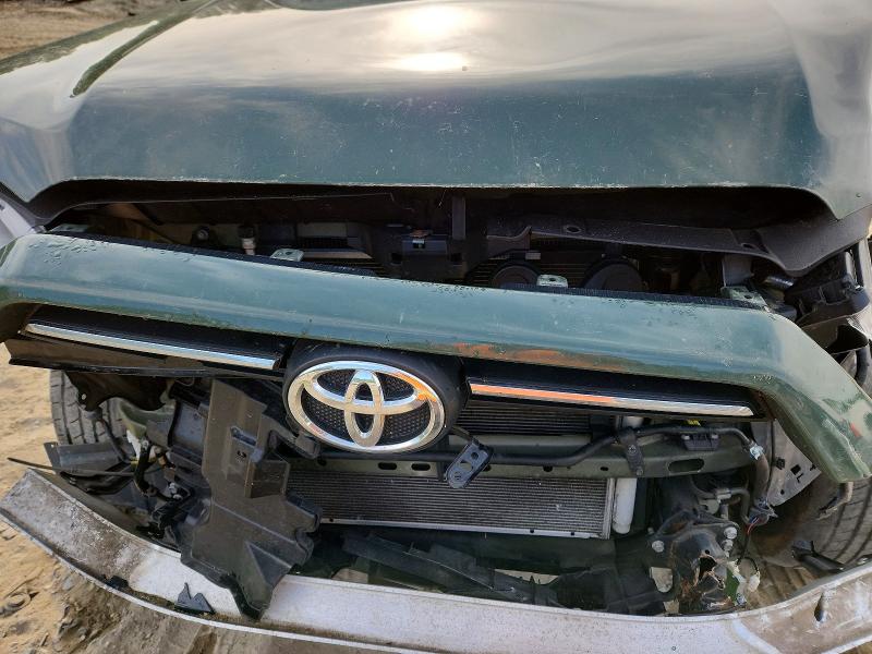 51686516 :رقم المزاد ، JTEKU5JR4N5989725 vin ، 2022 Toyota 4runner مزاد بيع