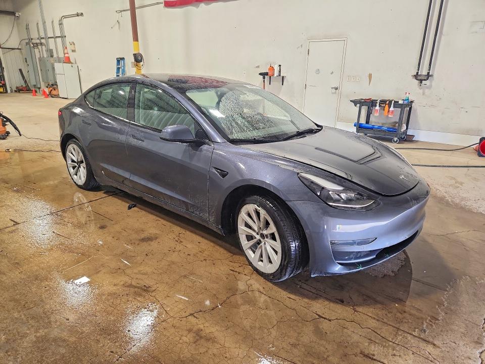 2022 Tesla Model 3 მანქანა იყიდება აუქციონზე, vin: 5YJ3E1EA5NF371234, აუქციონის ნომერი: 49838426