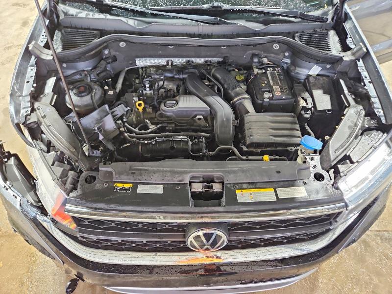 51019036 :رقم المزاد ، 3VVWX7B22NM025498 vin ، 2022 Volkswagen Taos مزاد بيع