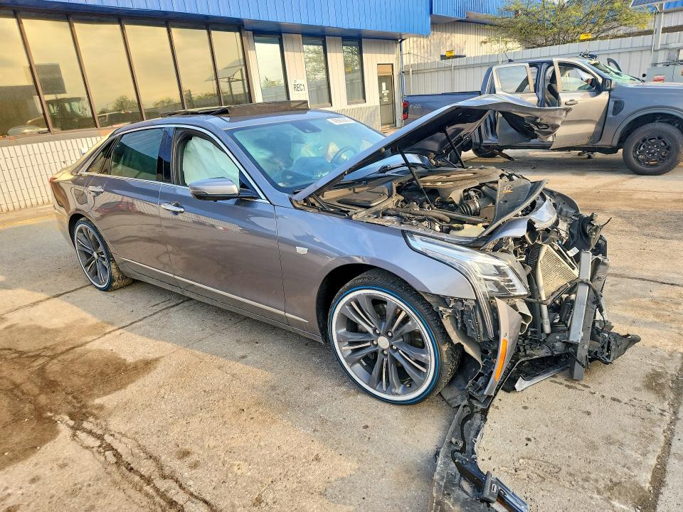 2018 Cadillac Ct6 მანქანა იყიდება აუქციონზე, vin: 1G6KP5R60JU159235, აუქციონის ნომერი: 49966886
