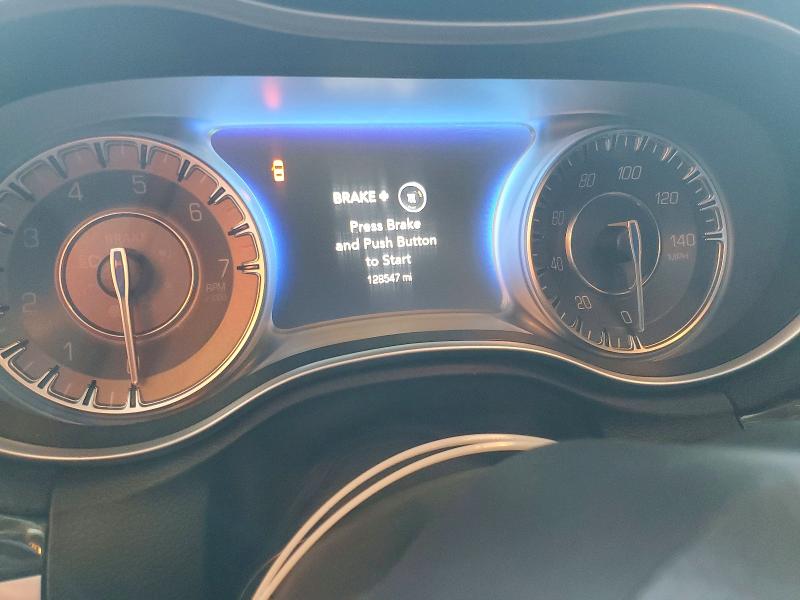 49400406 :رقم المزاد ، 2C3CCAAG1JH130179 vin ، 2018 Chrysler 300 مزاد بيع