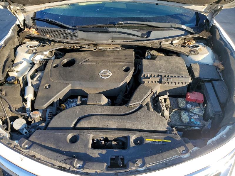 2015 Nissan Altima მანქანა იყიდება აუქციონზე, vin: 1N4AL3AP6FC265270, აუქციონის ნომერი: 50961376