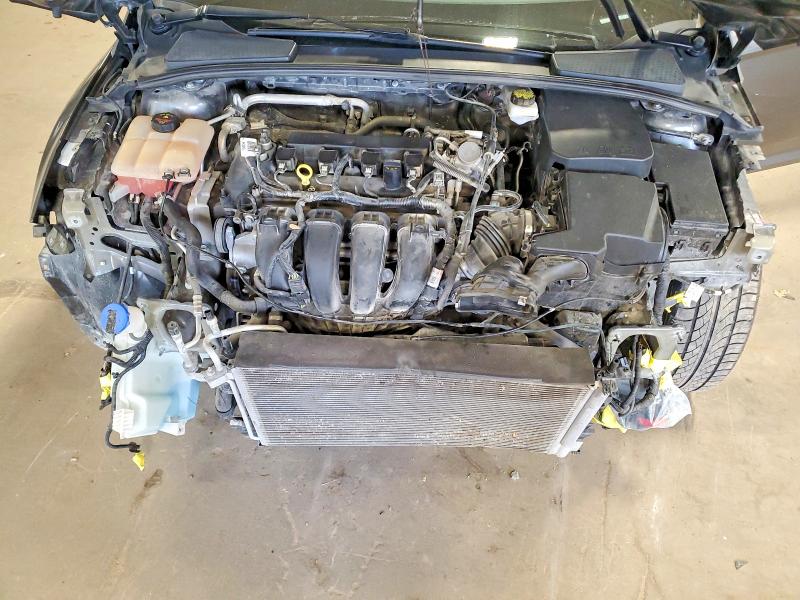 49843956 :رقم المزاد ، 1FADP3K28JL305068 vin ، 2018 Ford Focus مزاد بيع