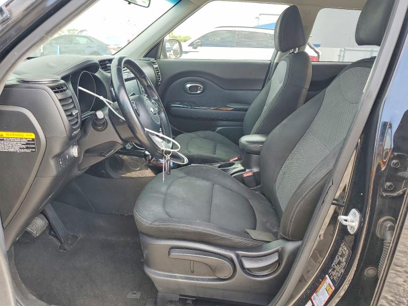 Продаж на аукціоні авто 2018 Kia Soul, vin: KNDJP3A52J7515313, номер лоту: 51951726