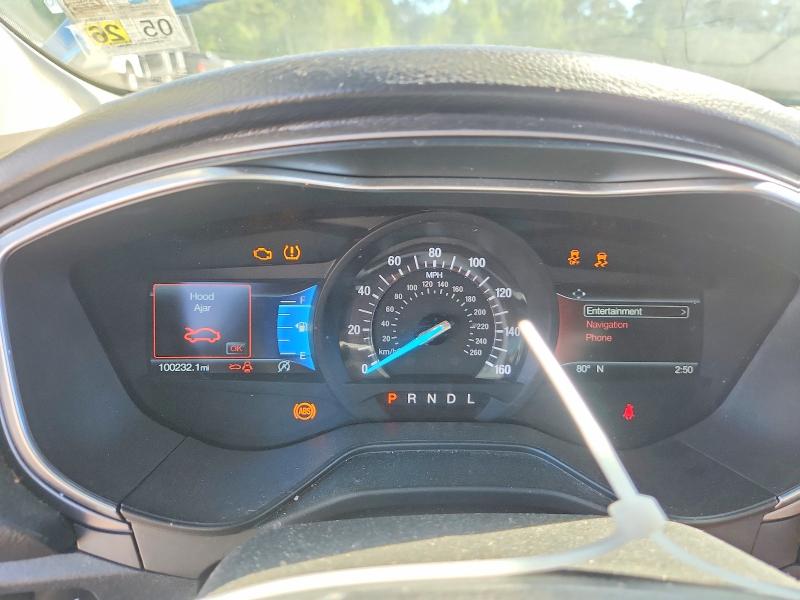 48951996 :رقم المزاد ، 3FA6P0HD5LR234657 vin ، 2020 Ford Fusion مزاد بيع