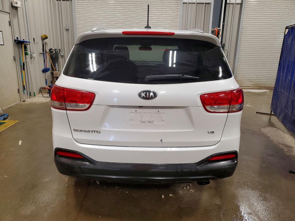 2016 Kia Sorento მანქანა იყიდება აუქციონზე, vin: 5XYPG4A56GG151943, აუქციონის ნომერი: 51636846