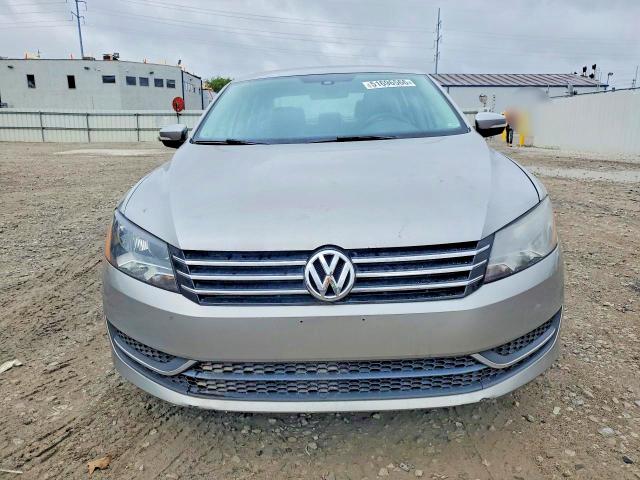 51696566 :رقم المزاد ، 1VWAT7A32EC085357 vin ، 2014 Volkswagen Passat مزاد بيع