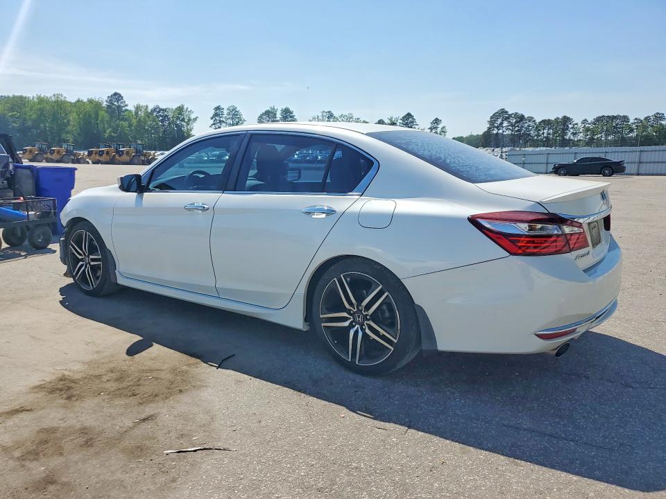 Продажа на аукционе авто 2017 Honda Accord, vin: 1HGCR2F52HA102828, номер лота: 49979086