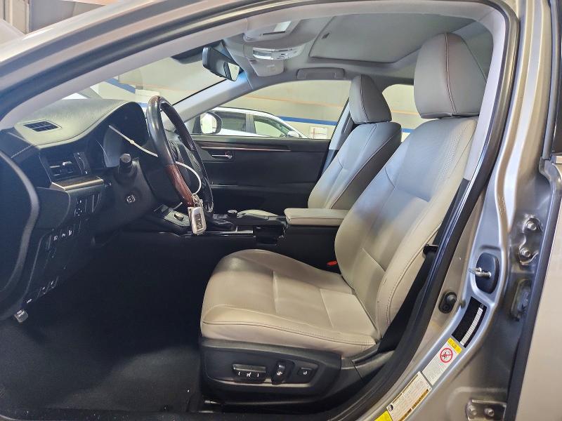 51240636 :رقم المزاد ، 58ABK1GG7JU098938 vin ، 2018 Lexus Es مزاد بيع