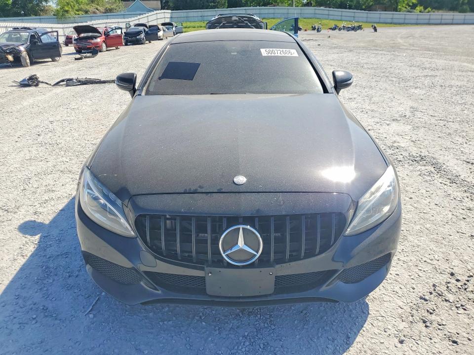 50072606 :رقم المزاد ، WDDWJ4KB9HF454114 vin ، 2017 Mercedes-benz C مزاد بيع