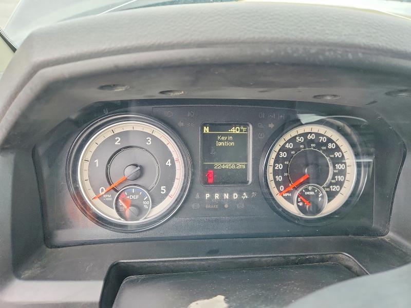 50473986 :رقم المزاد ، 3C6UR5DL4JG424908 vin ، 2018 Ram 2500 مزاد بيع