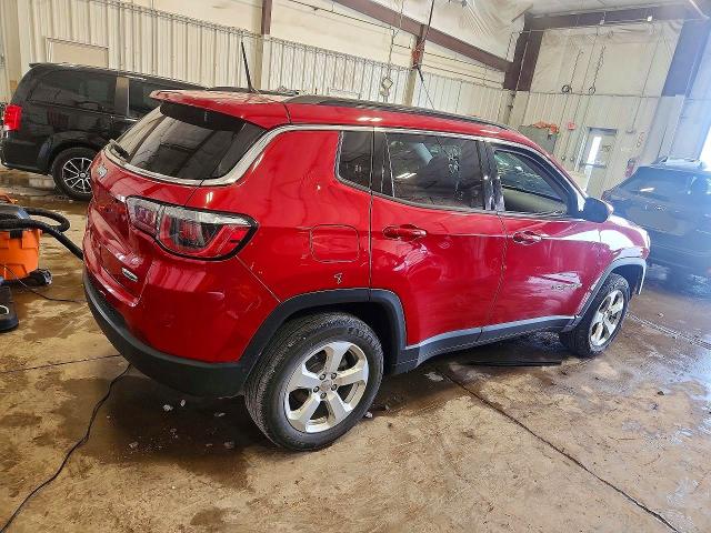 50771736 :رقم المزاد ، 3C4NJDBBXJT373284 vin ، 2018 Jeep Compass مزاد بيع