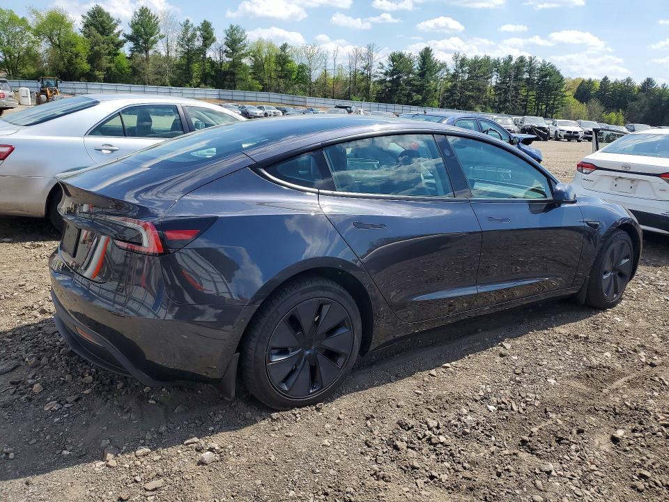 51171806 :رقم المزاد ، 5YJ3E1EA4RF826841 vin ، 2024 Tesla Model 3 مزاد بيع