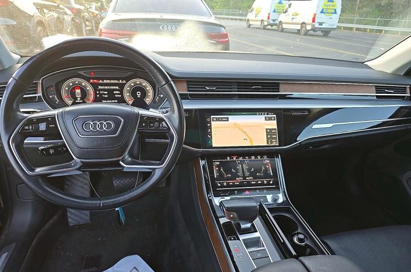 Продажа на аукционе авто 2019 Audi A8, vin: WAU8DAF82KN008193, номер лота: 51841136