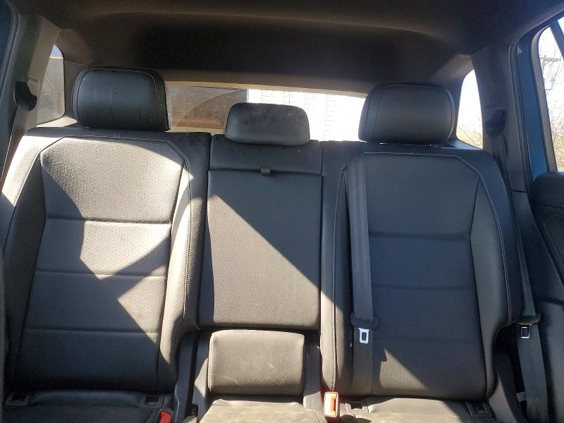 Продажа на аукционе авто 2018 Volkswagen Tiguan, vin: 3VV2B7AX4JM216179, номер лота: 49109266