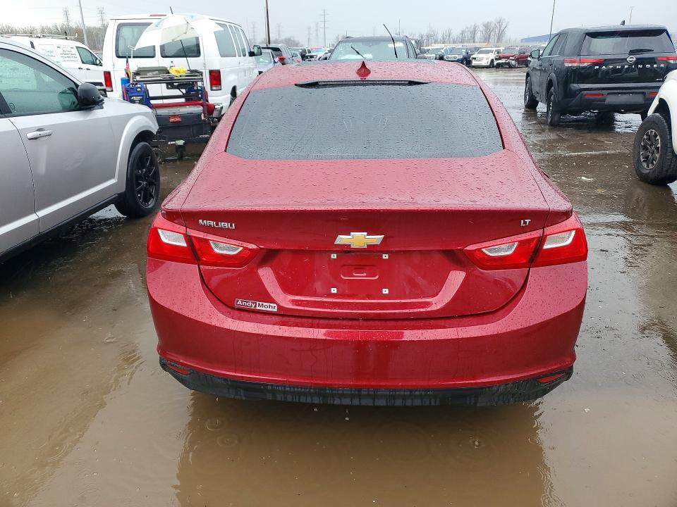 Продажа на аукционе авто 2018 Chevrolet Malibu, vin: 1G1ZD5ST4JF217008, номер лота: 49961526