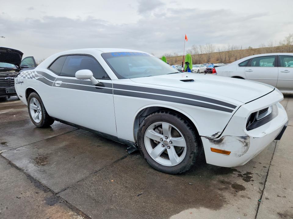 2013 Dodge Challenger მანქანა იყიდება აუქციონზე, vin: 2C3CDYAGXDH662945, აუქციონის ნომერი: 47661736